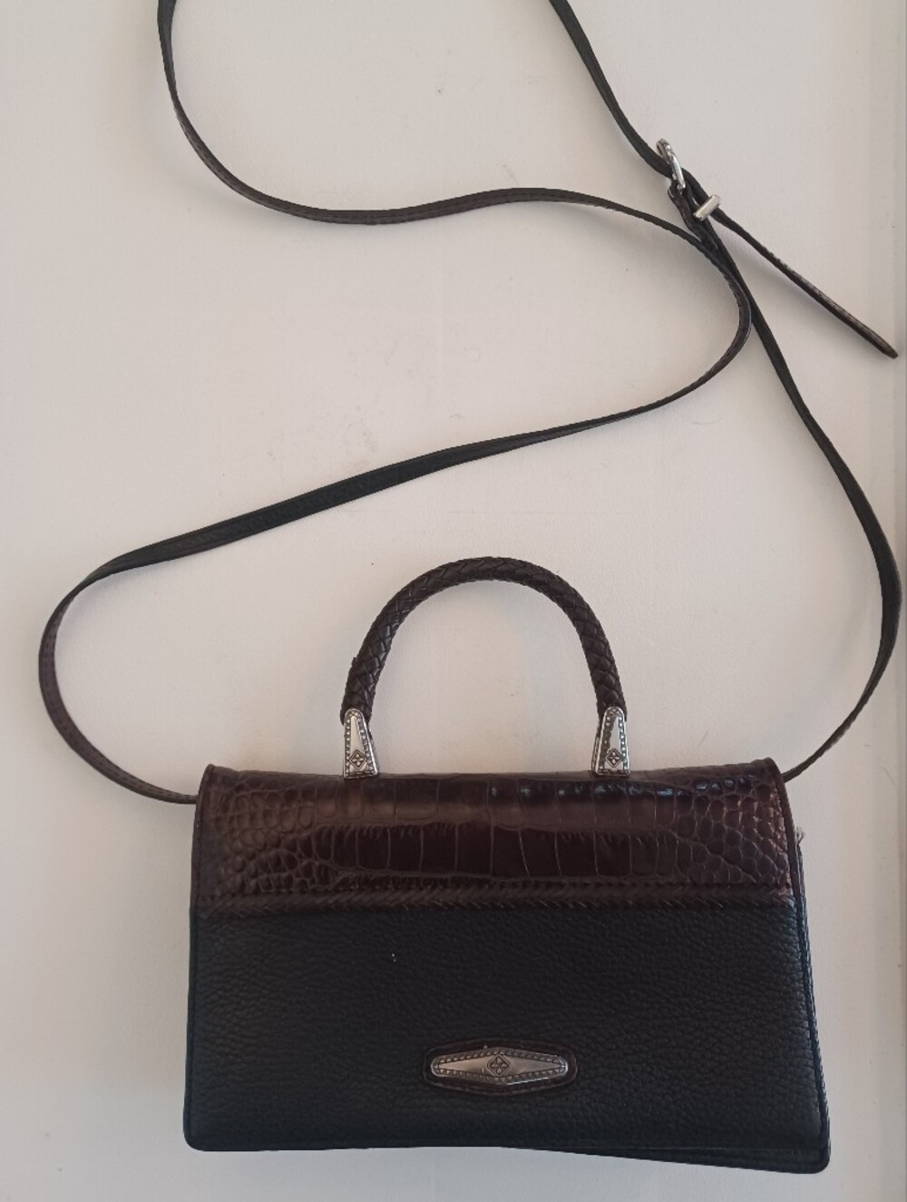 VTG Brighton Black & Brown Croc Embossed Leather Crossbody Organizer Wallet Bag
